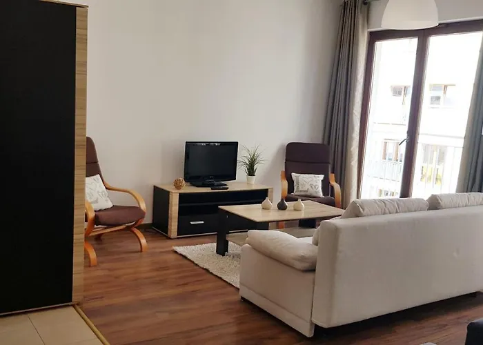 With 6 Single Beds *